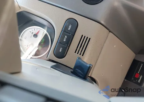 2005 Ford F-150 Fx4/Lariat/Xlt z USA, uszkodzony, nr VIN 1FTPW14565KF03312